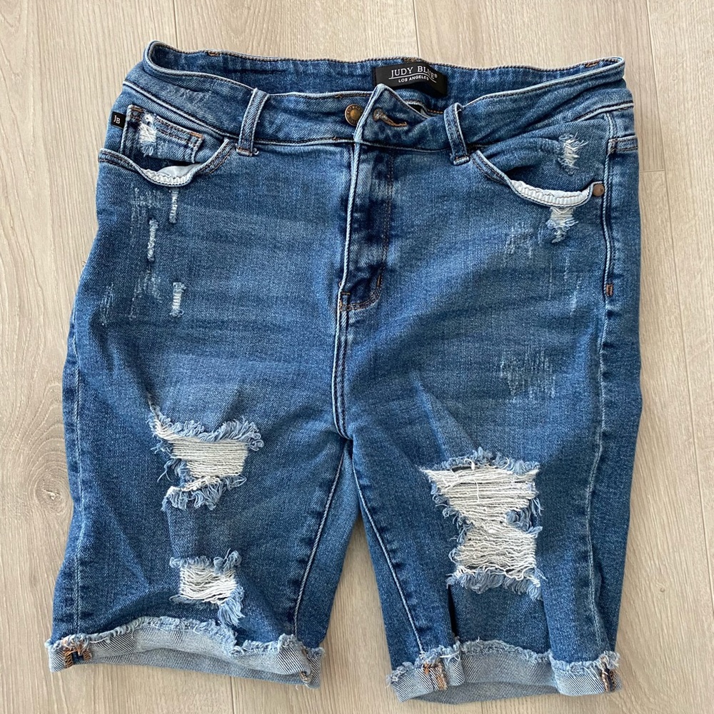 Judy Blue Bermuda Shorts
